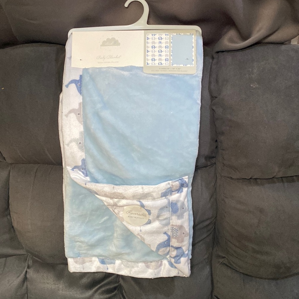 Baby blanket! Blue and white with elephants.